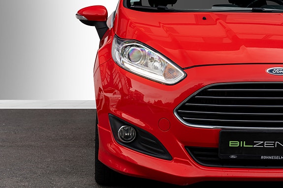 Ford Fiesta 7 of 30