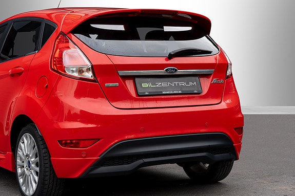 Ford Fiesta 6 of 30