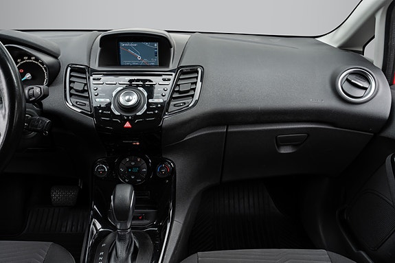 Ford Fiesta 17 of 30