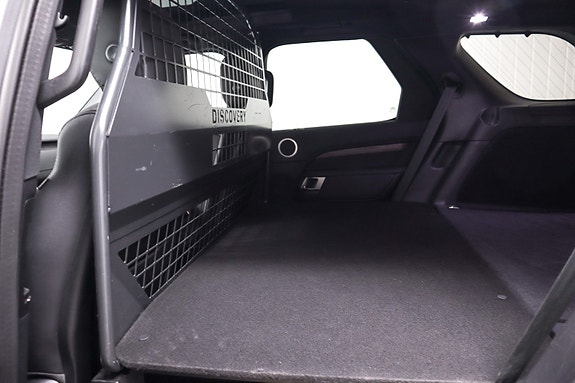 Land Rover Discovery 19 of 22