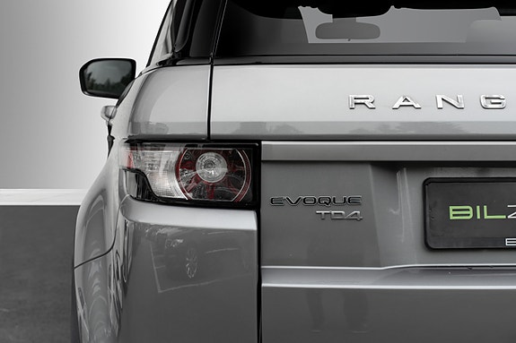 Land Rover Range Rover Evoque 8 of 30