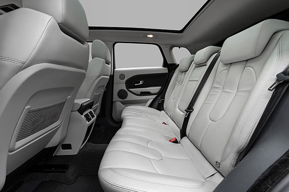 Land Rover Range Rover Evoque 16 of 30