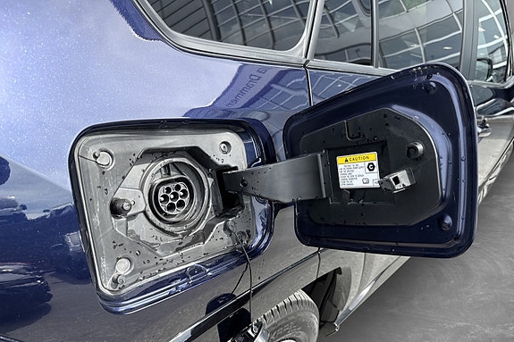 Toyota RAV4 9 of 26
