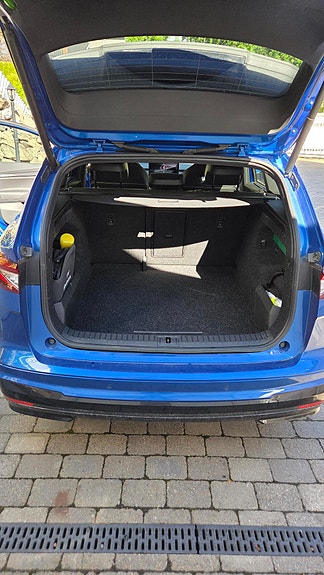 Skoda Enyaq 7 of 16