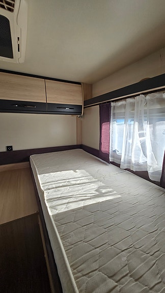 Hobby Siesta V65 GE - Hengerfeste, Sykkelstativ, Cruisekontroll, DAB, BT, TV, Enkle Senger , 2 x Aircondition 19 of 30