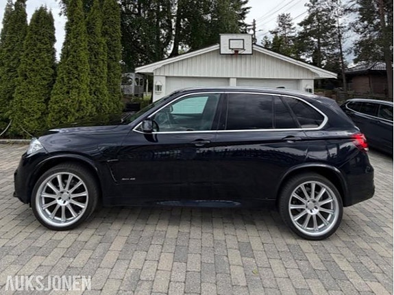 BMW X5 18 of 30
