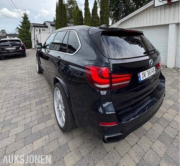 BMW X5 4 of 30