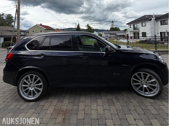 BMW X5 13 of 30