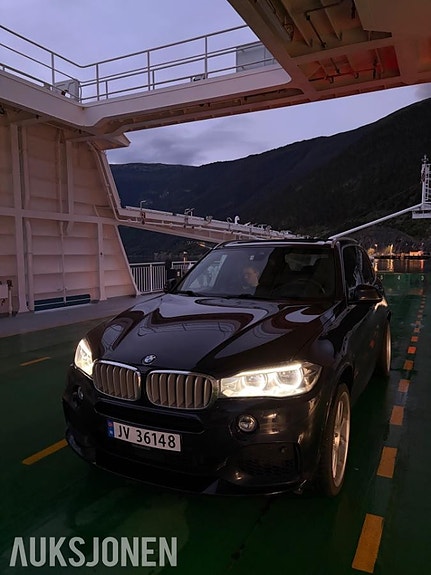 BMW X5 27 of 30