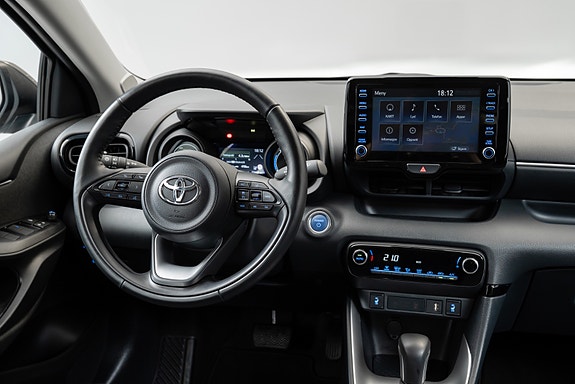 Toyota Yaris 23 of 30