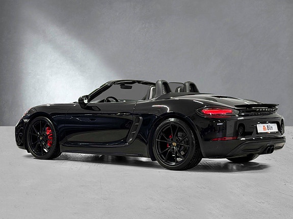 Porsche 718 Boxster S 2 of 29