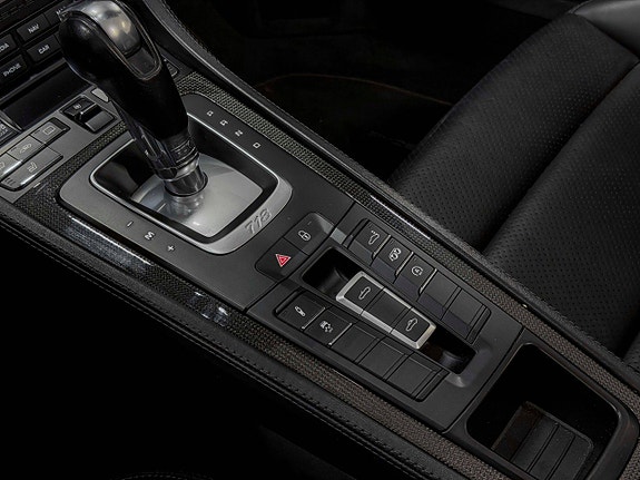 Porsche 718 Boxster S 20 of 29