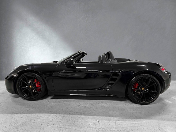 Porsche 718 Boxster S 9 of 29