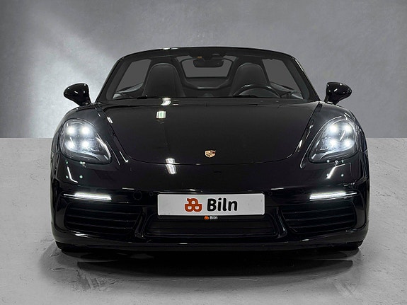 Porsche 718 Boxster S 7 of 29