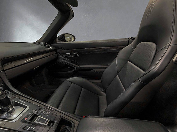 Porsche 718 Boxster S 25 of 29
