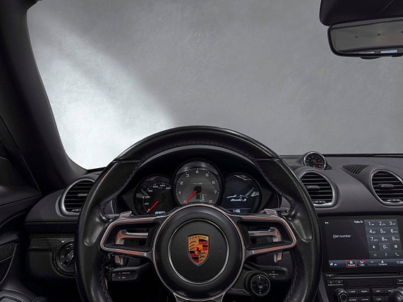 Porsche 718 Boxster S 18 of 29