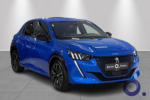 Peugeot e-208 8 of 16