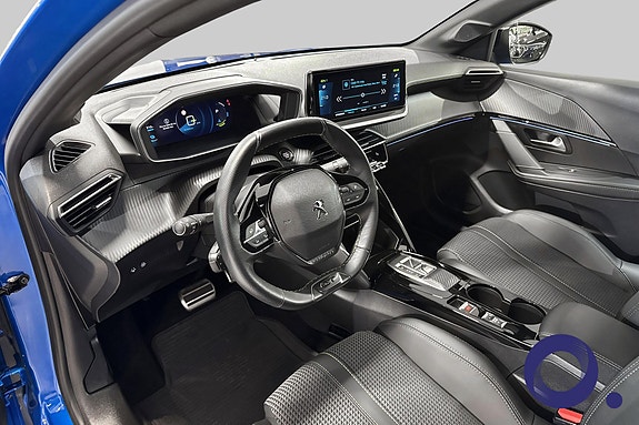 Peugeot e-208 13 of 16