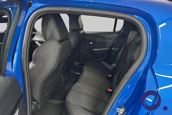 Peugeot e-208 11 of 16