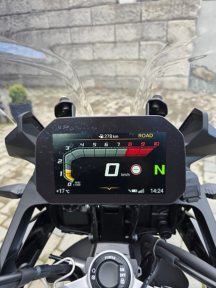 BMW F 800 GS 10 of 14
