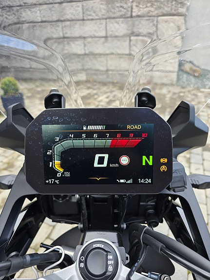 BMW F 800 GS 9 of 14