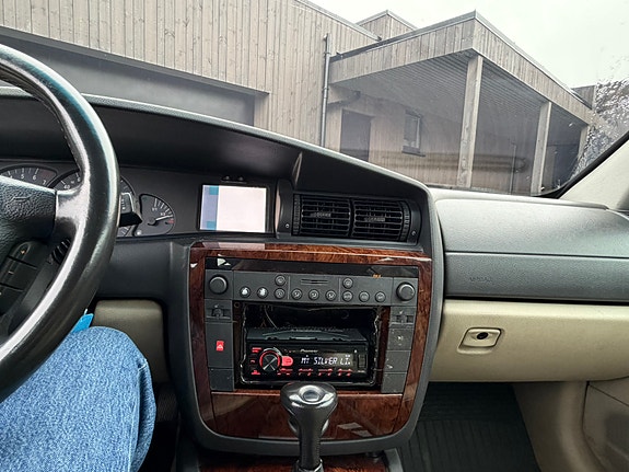 Opel Omega 15 of 18