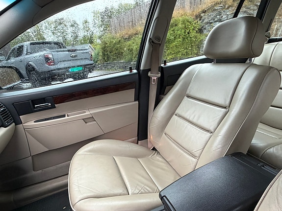 Opel Omega 14 of 18