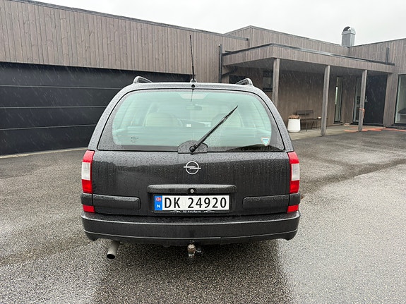 Opel Omega 5 of 18