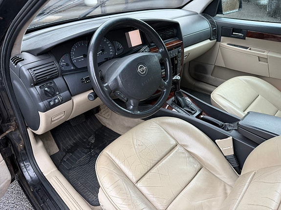Opel Omega 13 of 18