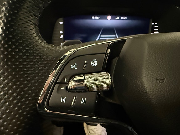 Skoda Superb 22 of 30