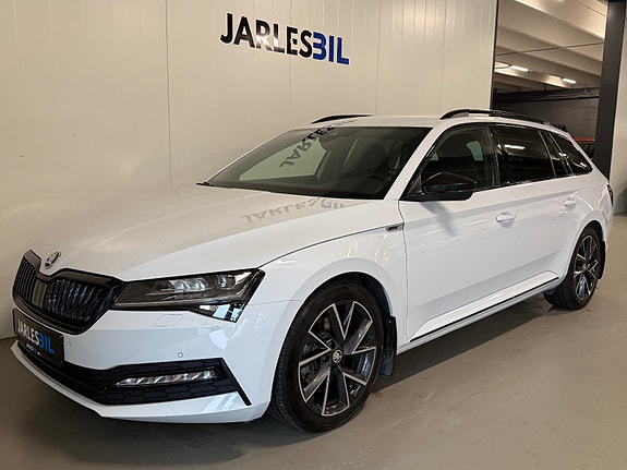 Skoda Superb 18 of 30