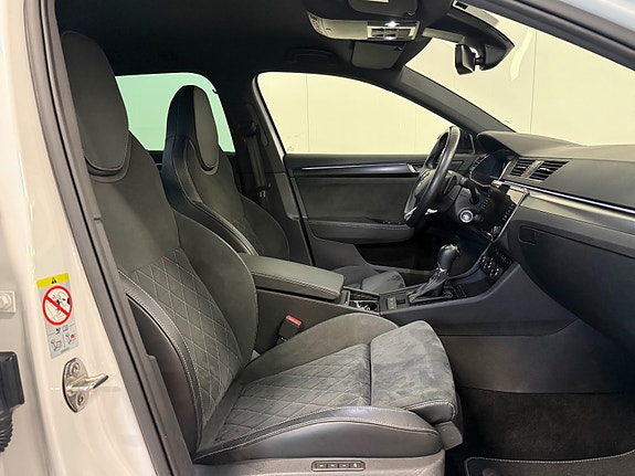 Skoda Superb 5 of 30