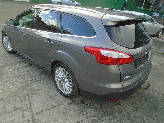 Ford Focus 13 of 21
