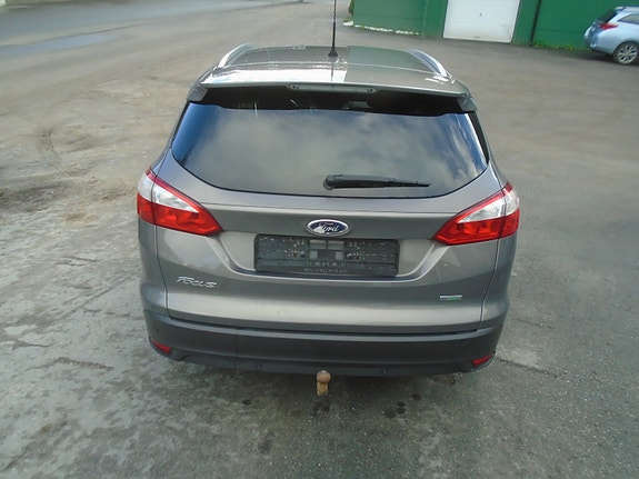 Ford Focus 7 of 21