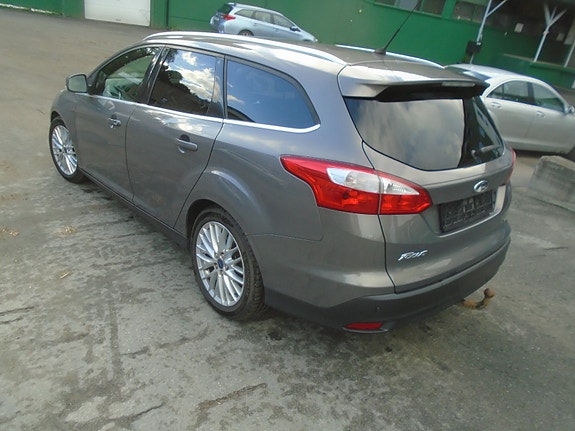 Ford Focus 8 of 21
