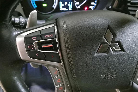 Mitsubishi Outlander 30 of 30