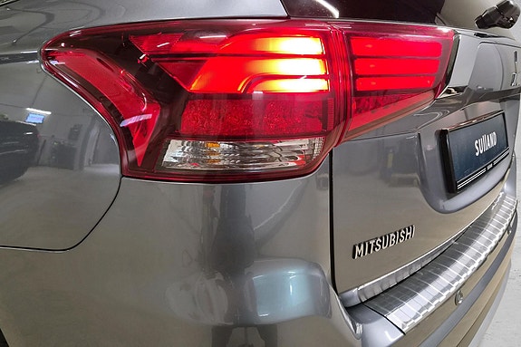 Mitsubishi Outlander 25 of 30