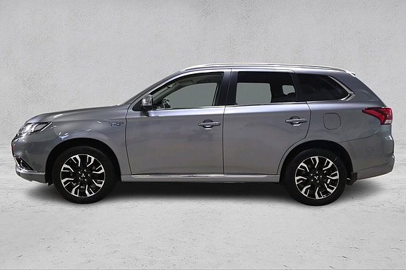 Mitsubishi Outlander 2 of 30