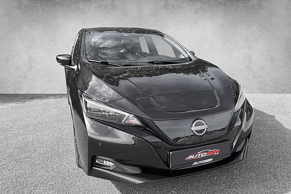 Nissan Leaf 4 of 20