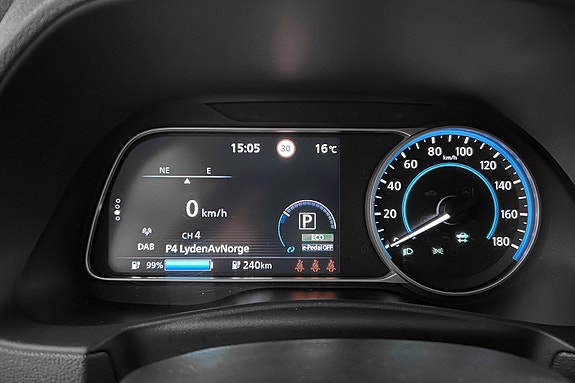Nissan Leaf 15 of 20