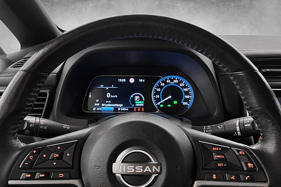 Nissan Leaf 14 of 20
