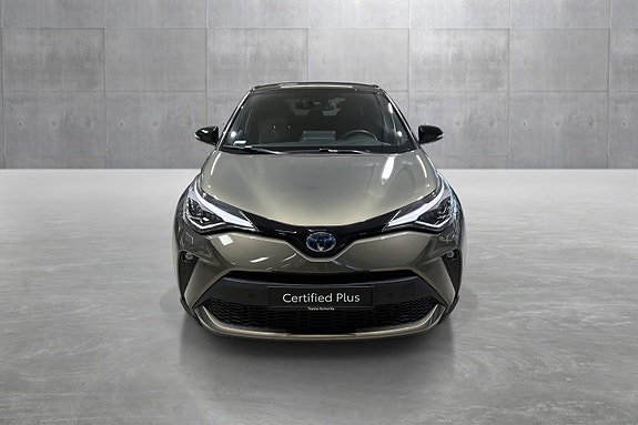 Toyota C-HR 8 of 18