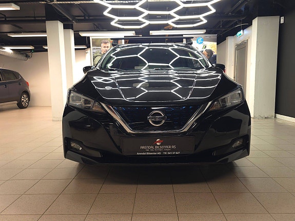 Nissan Leaf 2 of 30
