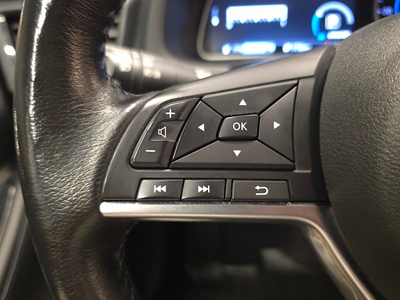 Nissan Leaf 17 of 30