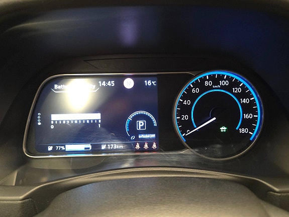 Nissan Leaf 14 of 30