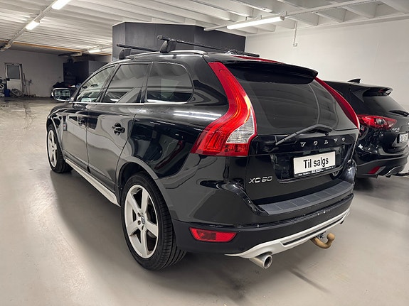 Volvo XC60 9 of 30