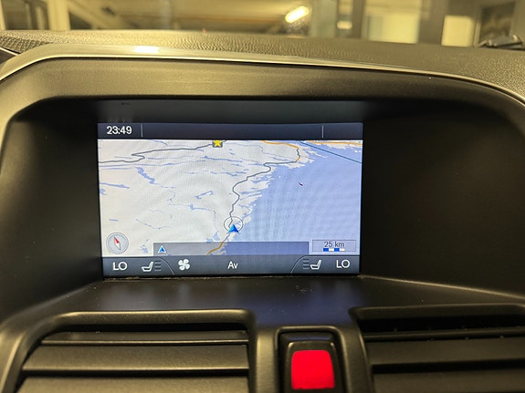 Volvo XC60 22 of 30