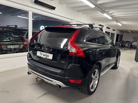 Volvo XC60 5 of 30