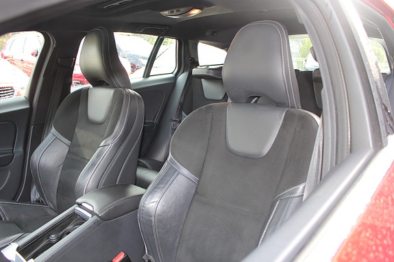 Volvo V60 6 of 28