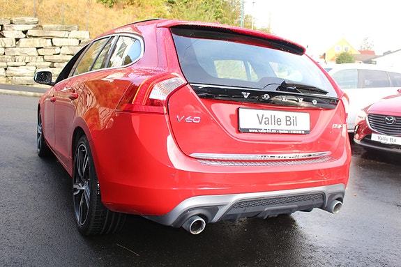 Volvo V60 3 of 28